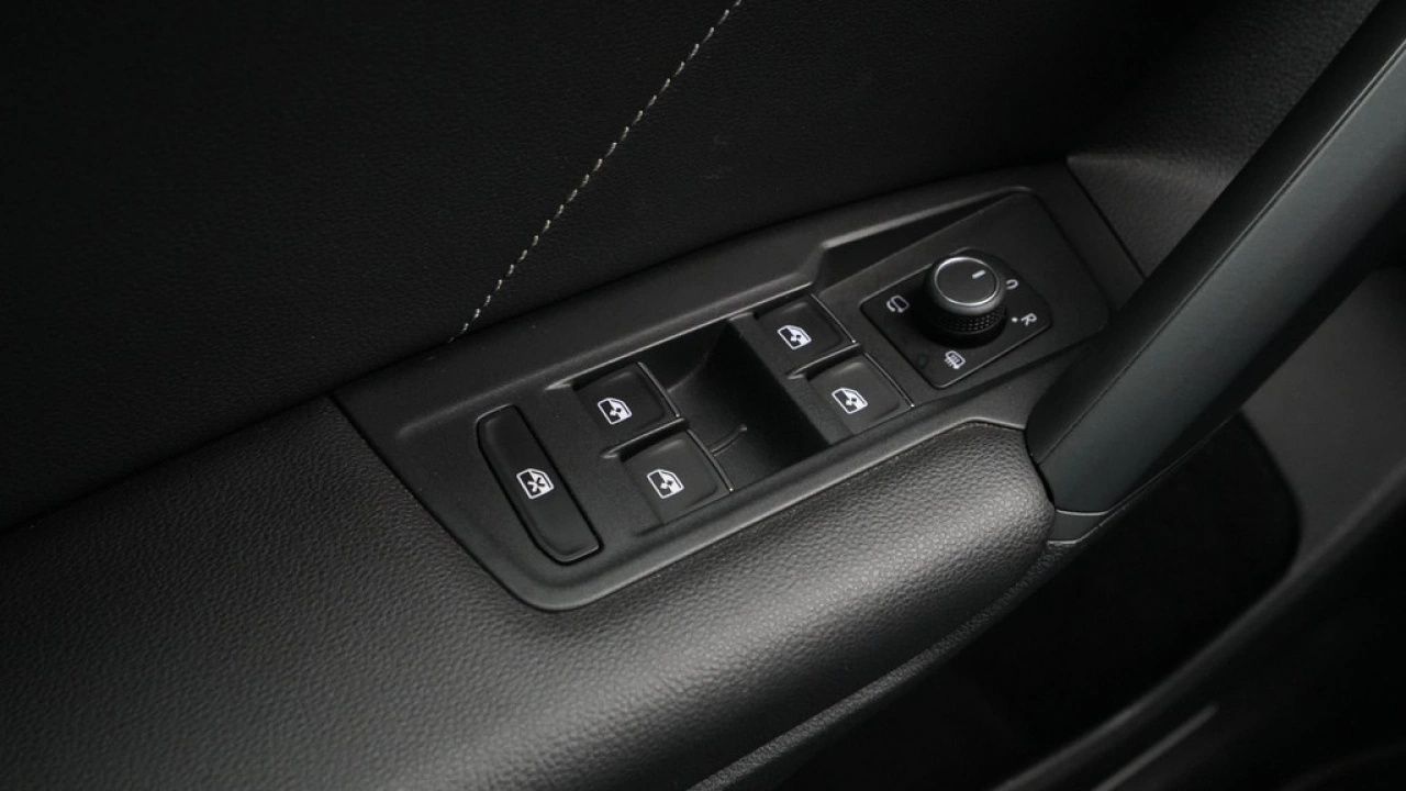 Volkswagen Tiguan 1.5 TSI 150pk DSG R-Line Business