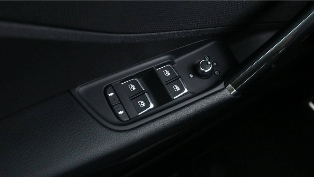 Audi Q2 35 TFSI S Edition