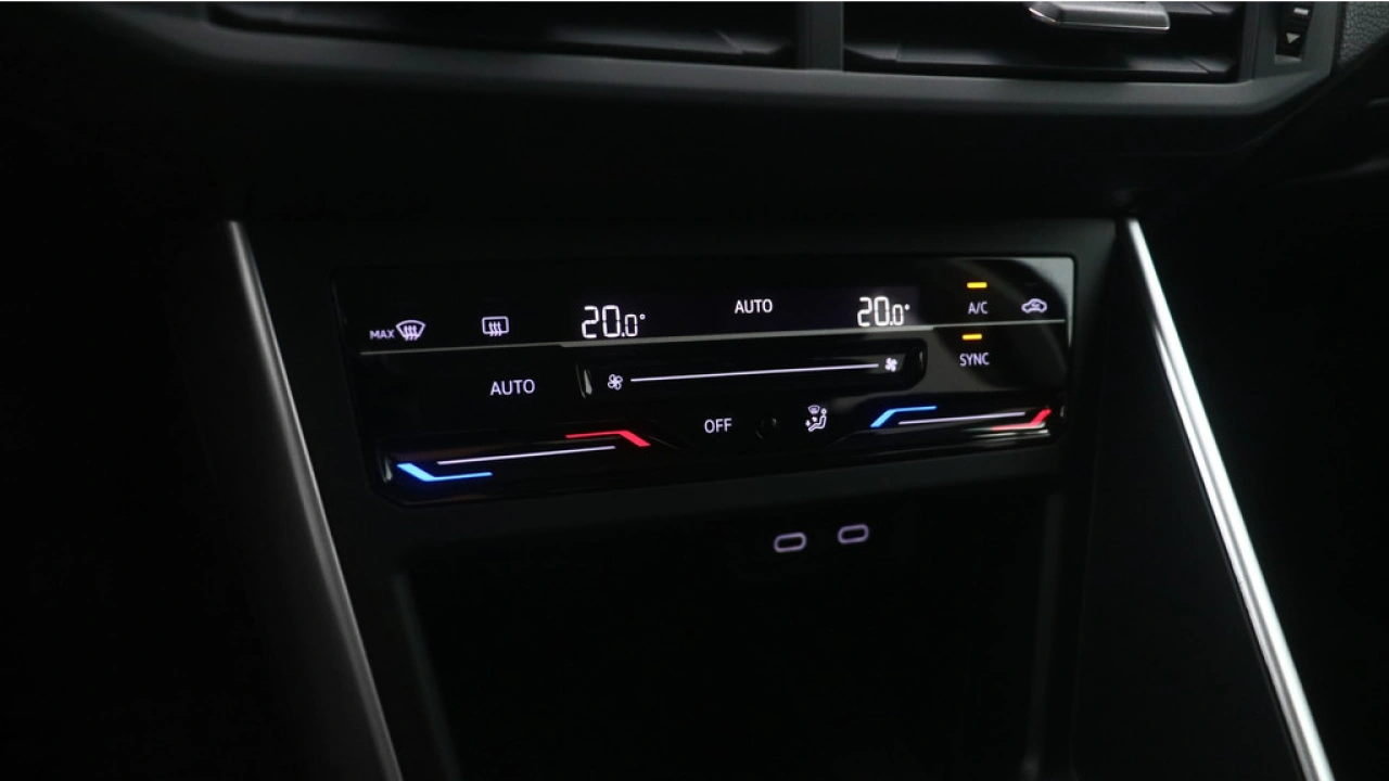 Volkswagen Polo 1.0 TSI 95pk Life Navigatie Climatronic