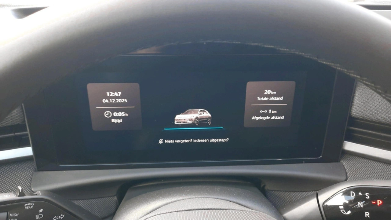 Volkswagen T-Roc 1.5 eTsi Life First Edition | 18