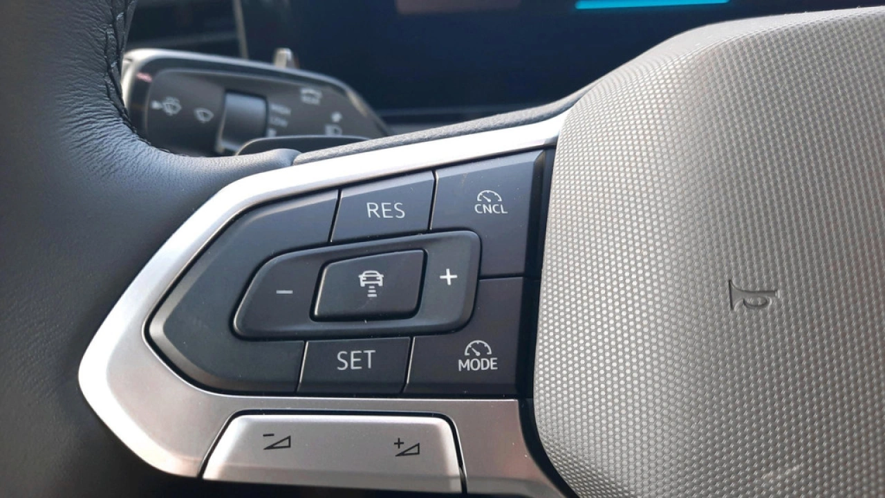 Volkswagen T-Roc 1.5 eTsi Life First Edition | 18