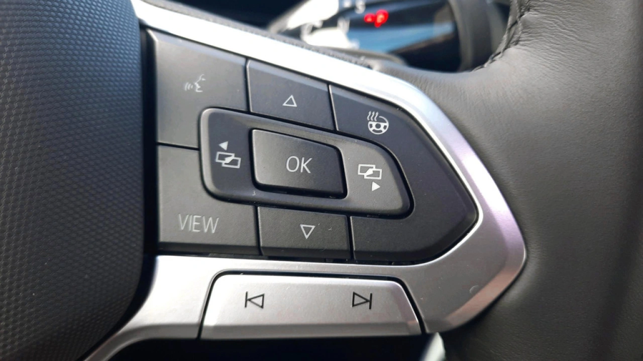 Volkswagen T-Roc 1.5 eTsi Life First Edition | 18