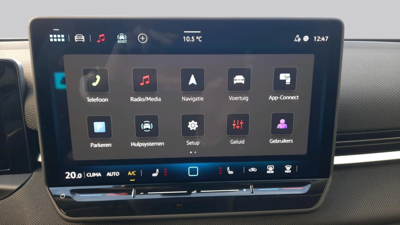 Volkswagen T-Roc 1.5 eTsi Life First Edition | 18