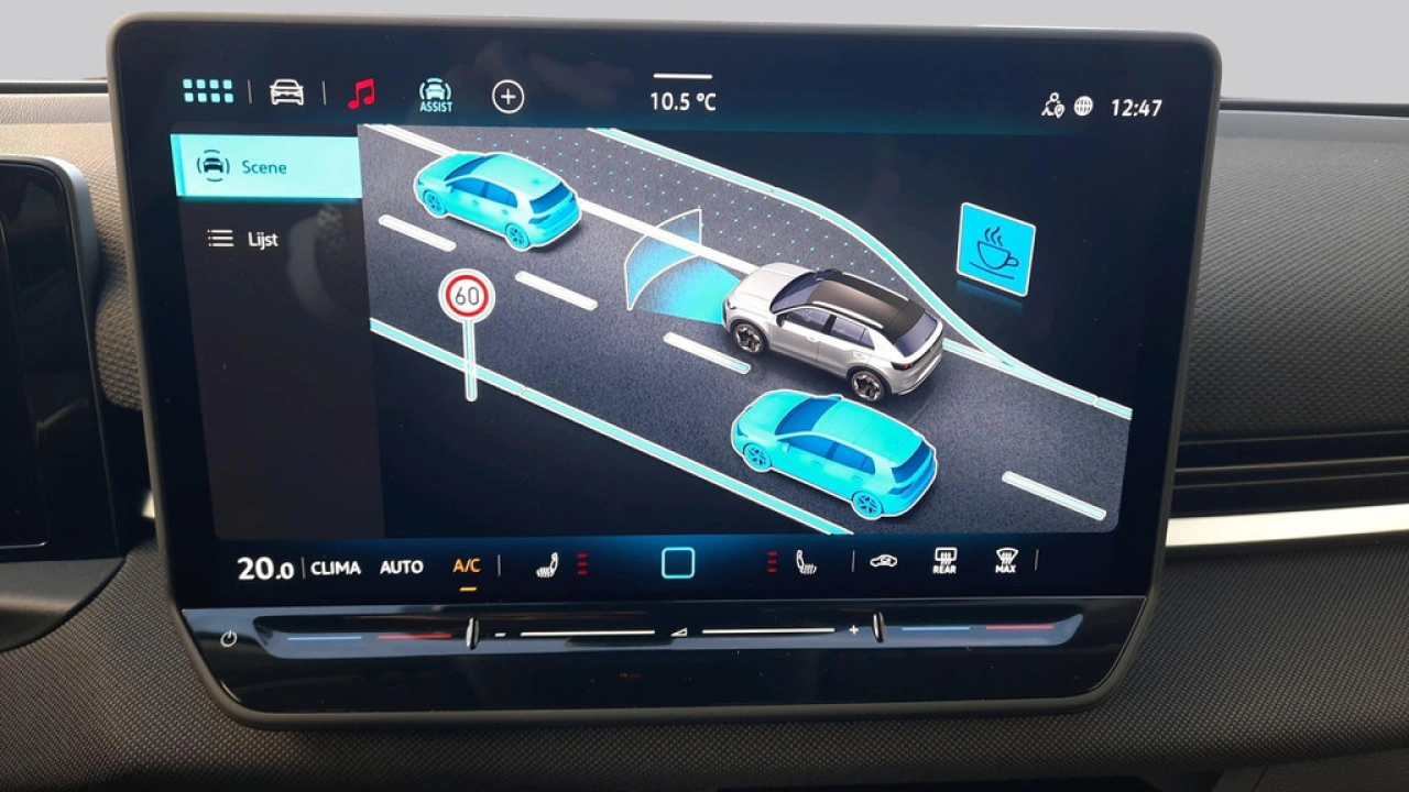 Volkswagen T-Roc 1.5 eTsi Life First Edition | 18