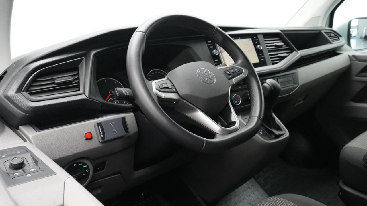 VW Bedrijfswagens Transporter 2.0 TDI 150pk DSG L2H1 Dubbele Cabine DC