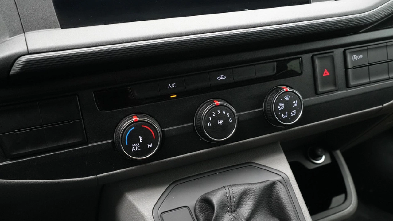 VW Bedrijfswagens Transporter 2.0 TDI 150pk DSG L2H1 Dubbele Cabine DC