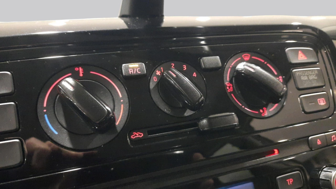 Volkswagen up! 1.0 Move up! | Airco | 5-deurs |