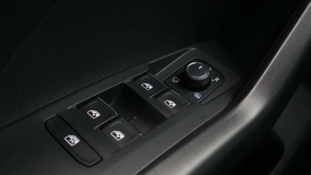 Volkswagen T-Cross 1.0 TSI 110pk DSG R-Line