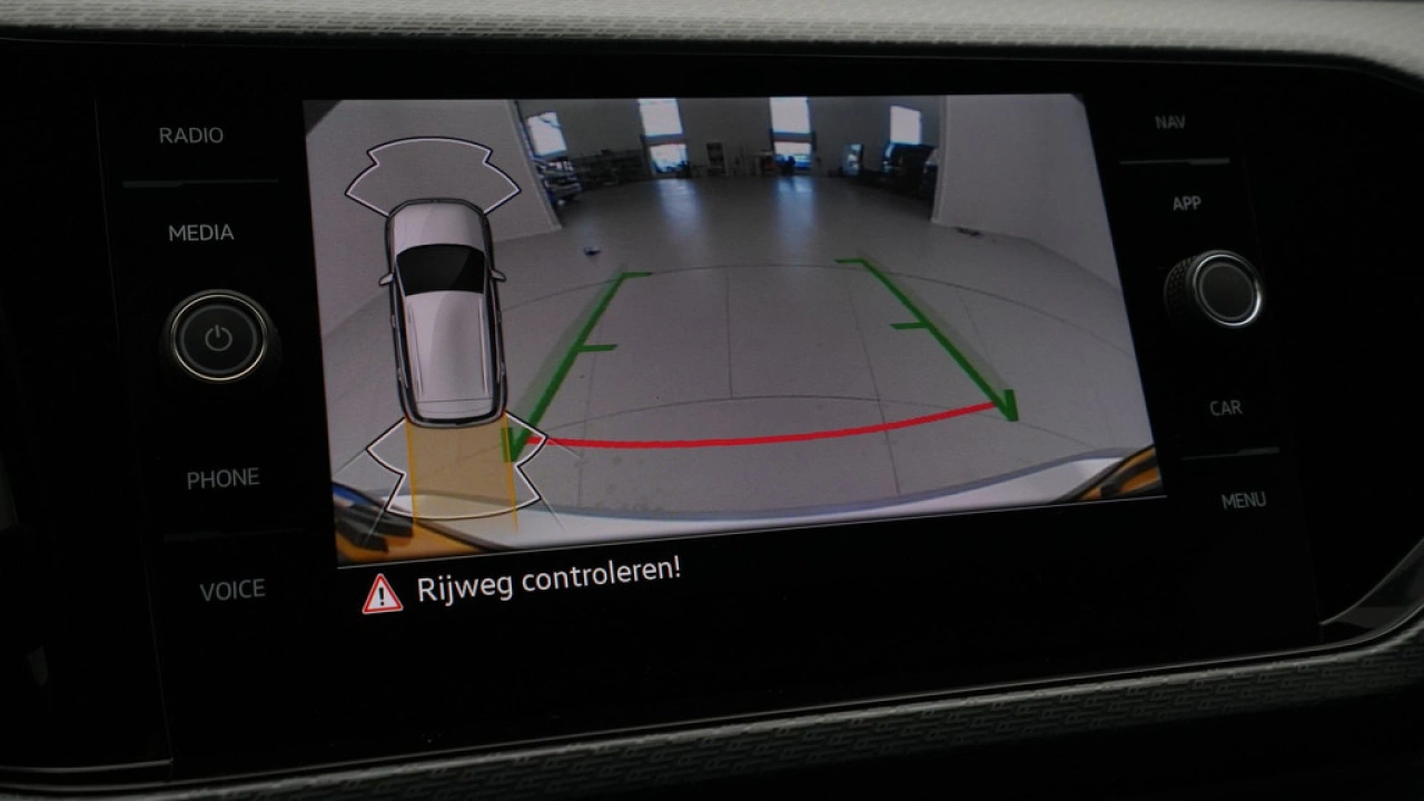 Volkswagen T-Cross 1.0 TSI 110pk DSG R-Line