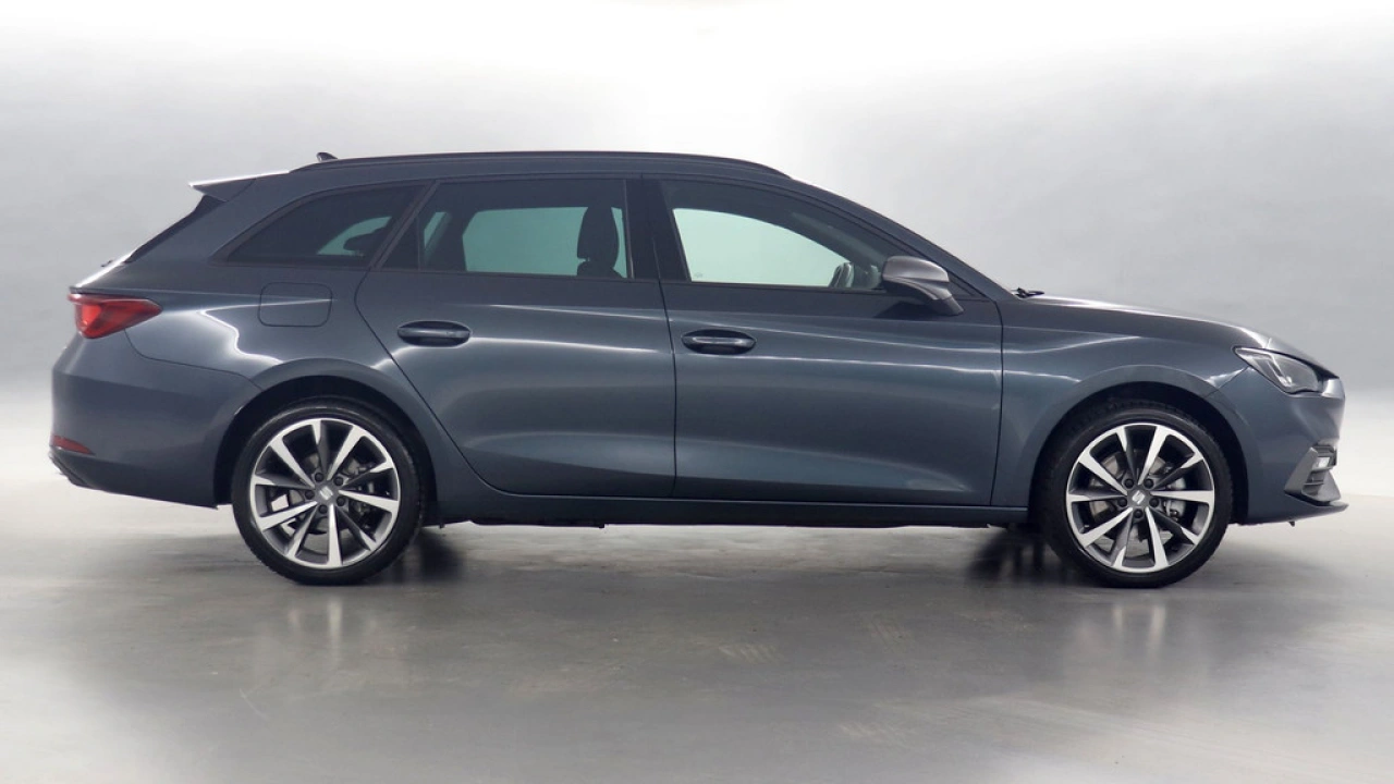 SEAT Leon Sportstourer 1.5 TSI 204pk e-Hybrid FR Business DSG