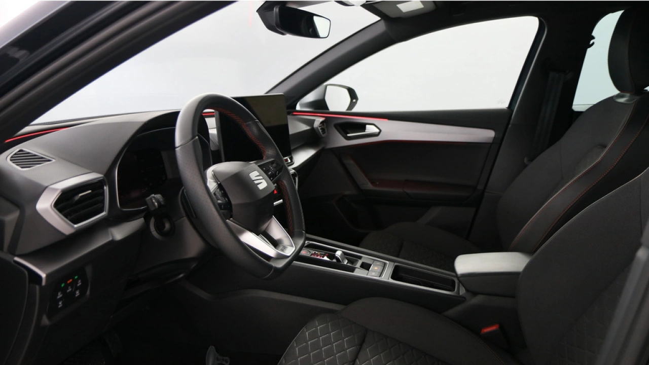 SEAT Leon Sportstourer 1.5 TSI 204pk e-Hybrid FR Business DSG