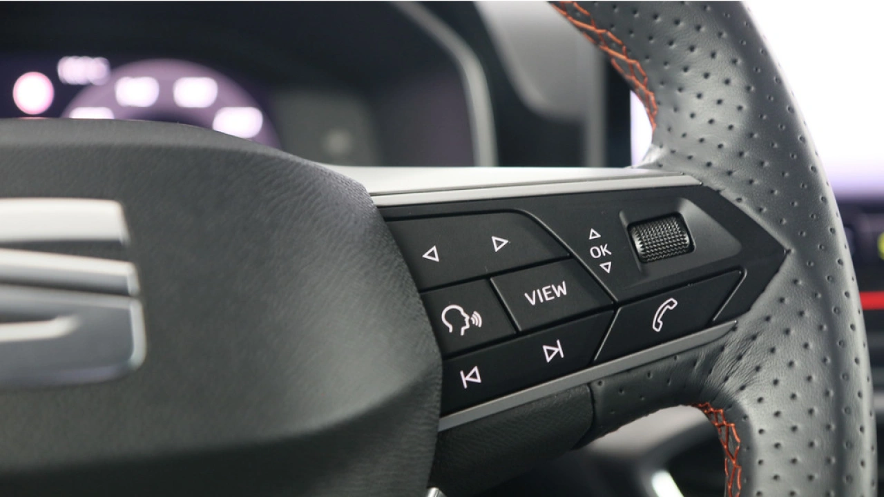 SEAT Leon Sportstourer 1.5 TSI 204pk e-Hybrid FR Business DSG