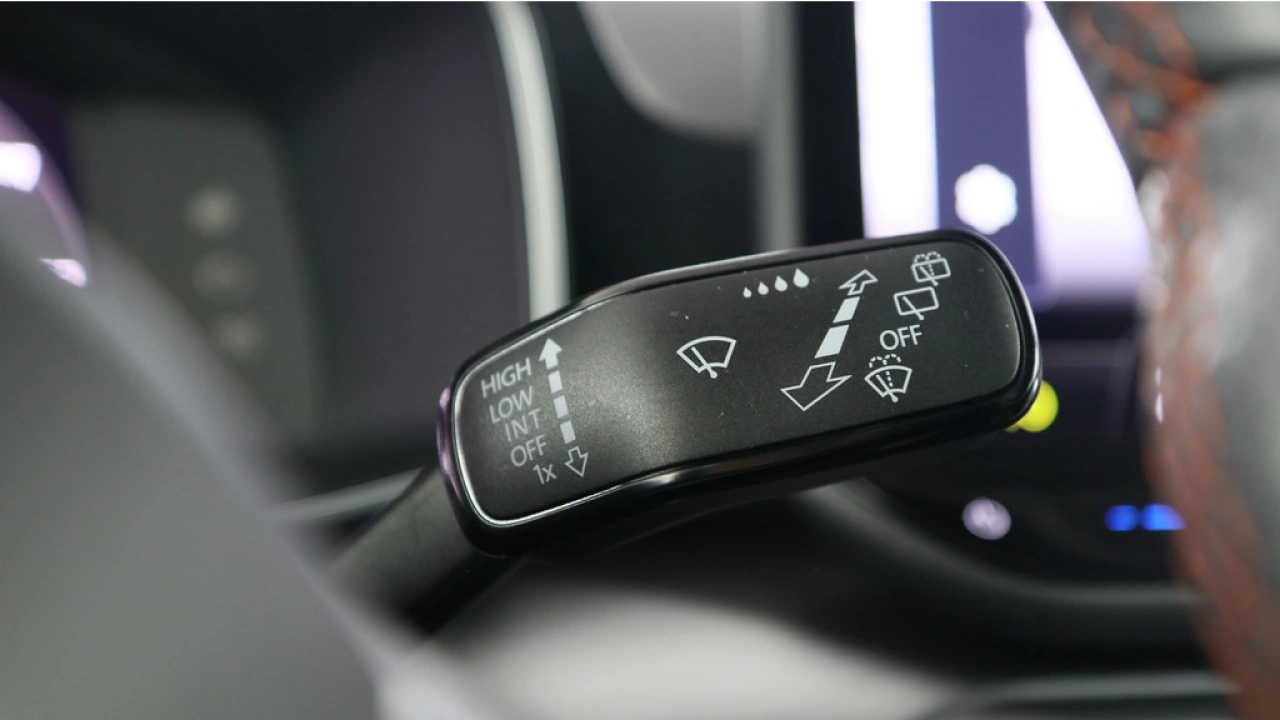 SEAT Leon Sportstourer 1.5 TSI 204pk e-Hybrid FR Business DSG