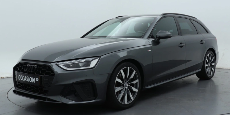 Audi A4 Avant 35 TFSI Launch edition Sport | PDC v+a | Zwart optiek | Carplay | Stoelverwarming |