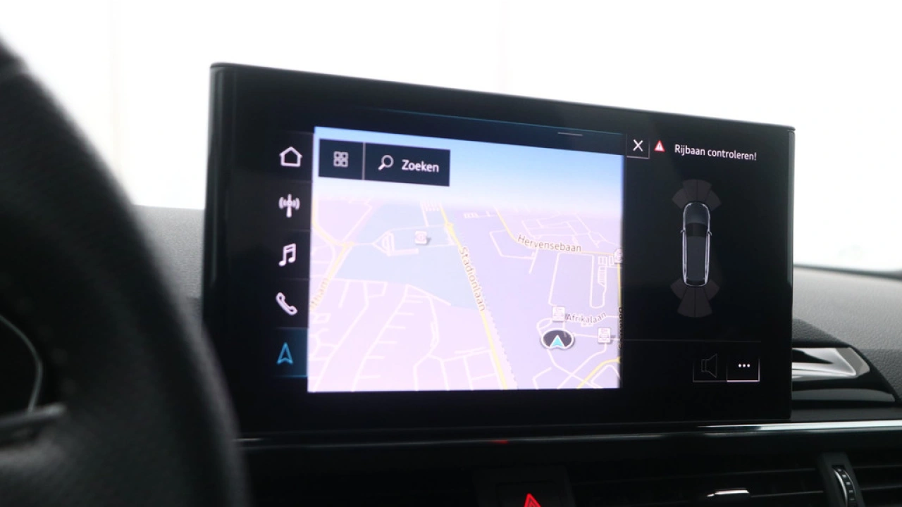 Audi A4 Avant 35 TFSI Launch edition Sport | PDC v+a | Zwart optiek | Carplay | Stoelverwarming |