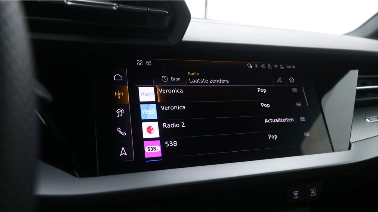 Audi A3 Sportback 30 TFSI S-Line edition