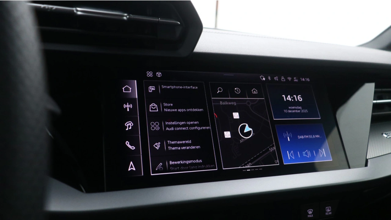 Audi A3 Sportback 30 TFSI S-Line edition