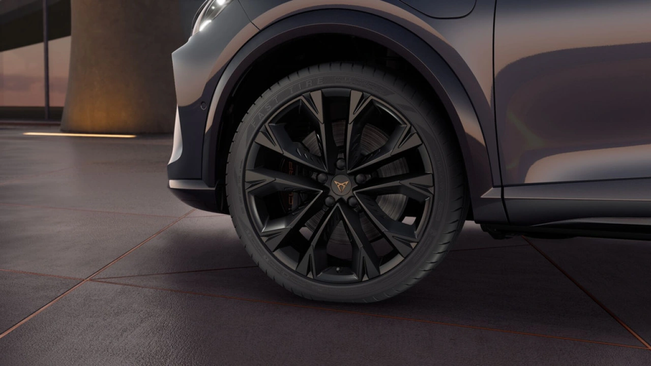 CUPRA Formentor 1.5 TSI e-Hybrid 272 6DSG VZ Performance