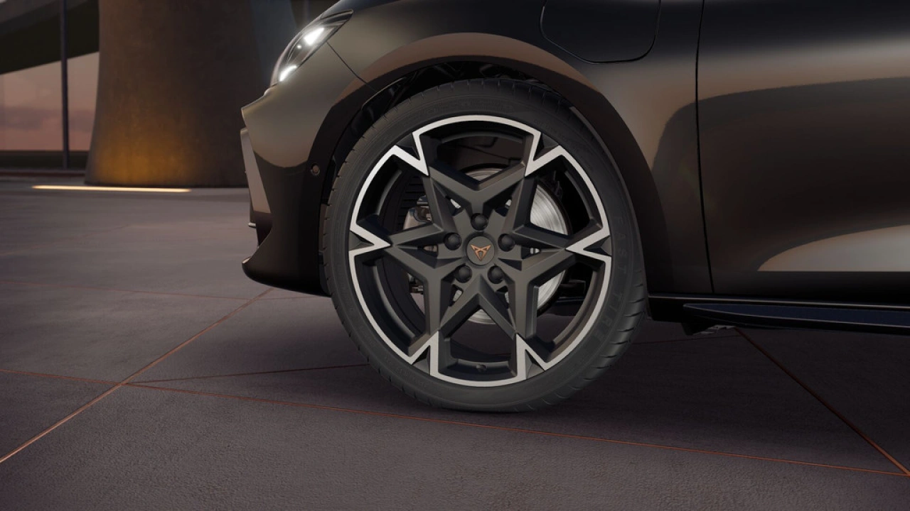 CUPRA Leon 1.5 TSI e-Hybrid 204 6DSG Business