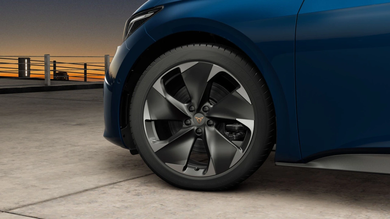 CUPRA Born 59kWh Elektromotor 231 1AT Performance Limited