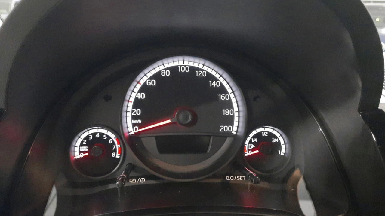 Volkswagen up! 1.0 move up! BlueMotion | Airco | Parkeersensoren | Cruise Control |