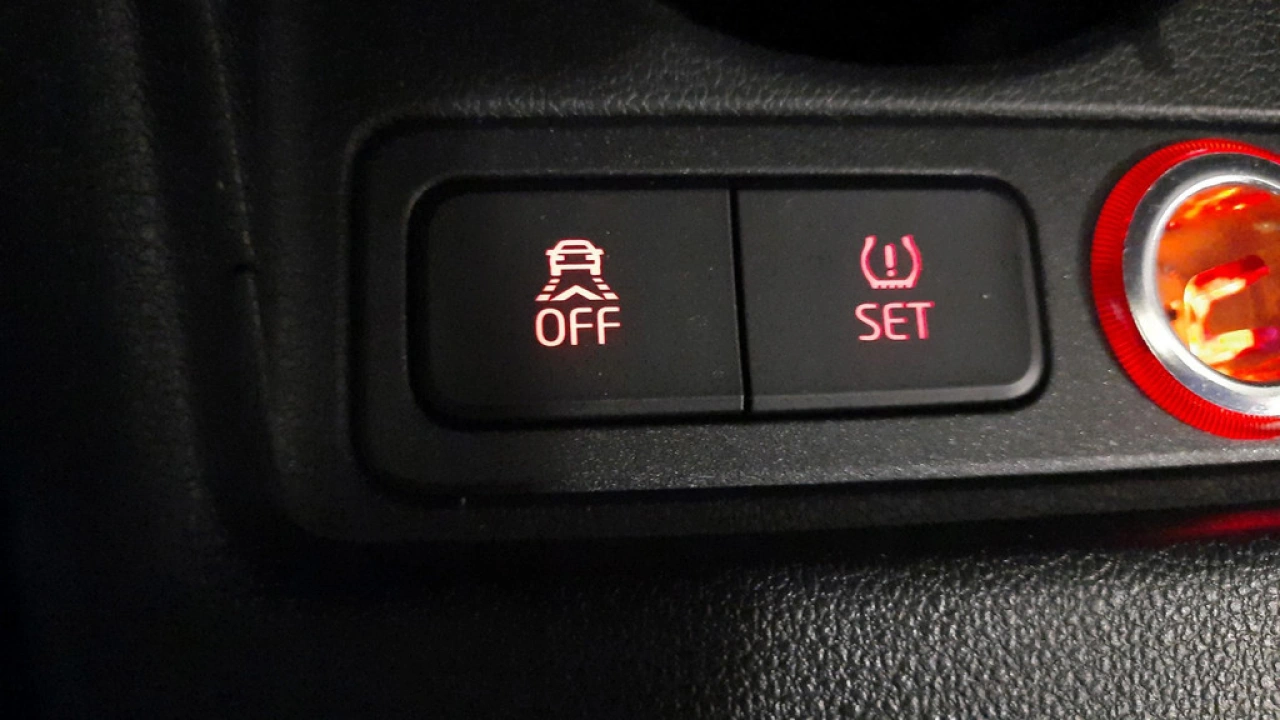 Volkswagen up! 1.0 move up! BlueMotion | Airco | Parkeersensoren | Cruise Control |