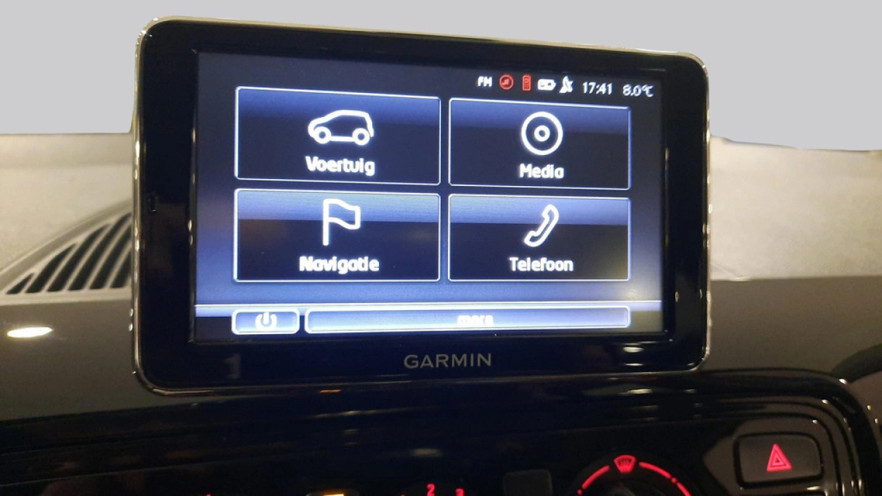 Volkswagen up! 1.0 move up! BlueMotion | Airco | Parkeersensoren | Cruise Control |