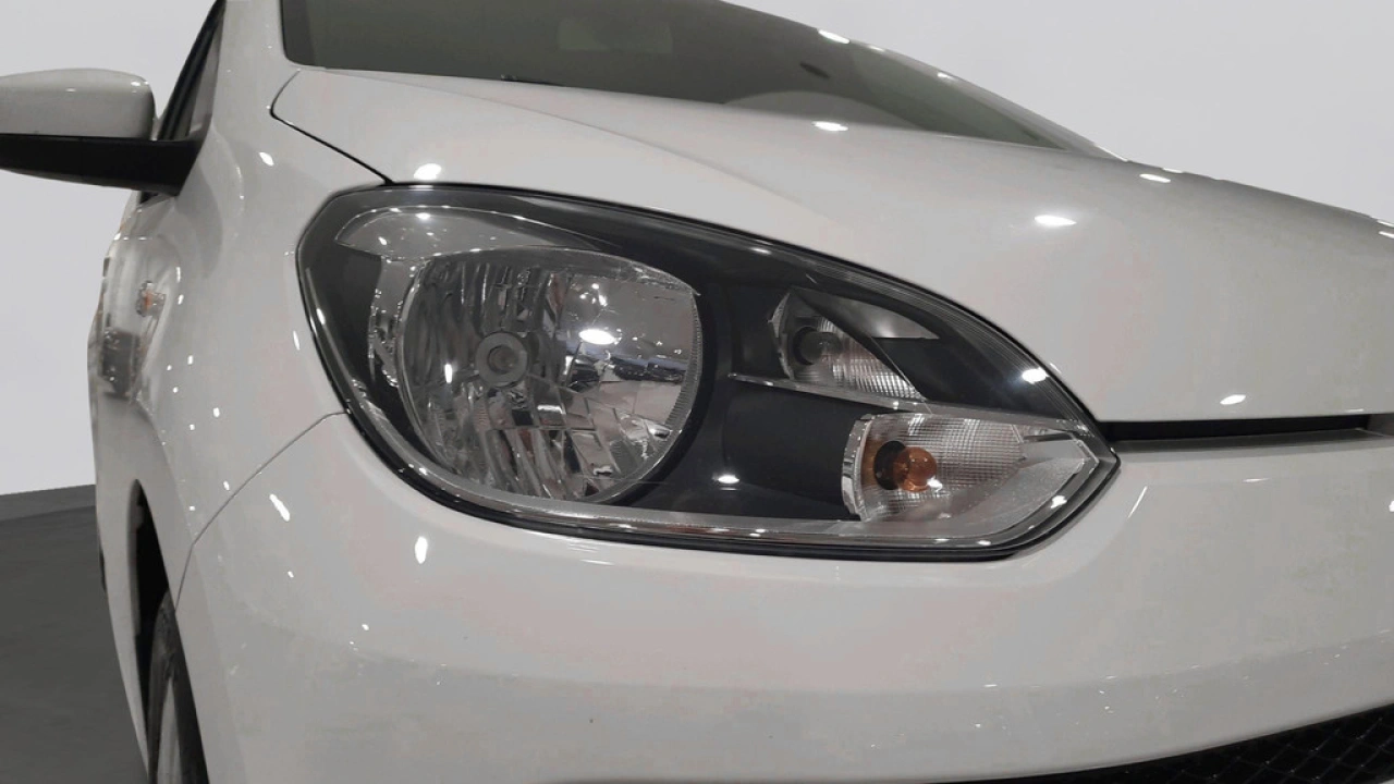 Volkswagen up! 1.0 move up! BlueMotion | Airco | Parkeersensoren | Cruise Control |