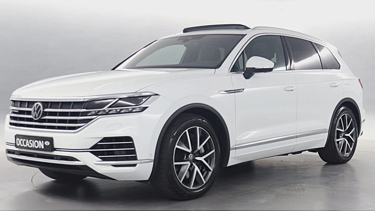 Volkswagen Touareg 3.0 TSi eHybrid 380pk 4MOTION Luchtvering Dynaudio