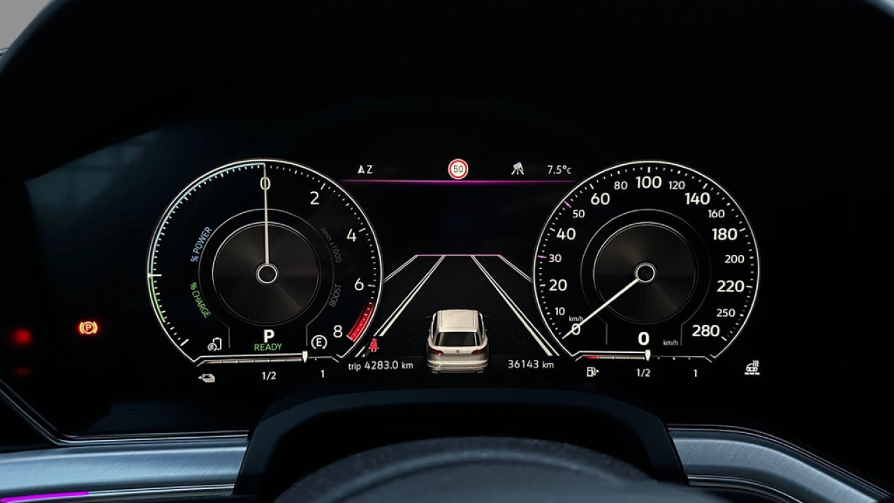 Volkswagen Touareg 3.0 TSi eHybrid 380pk 4MOTION Luchtvering Dynaudio