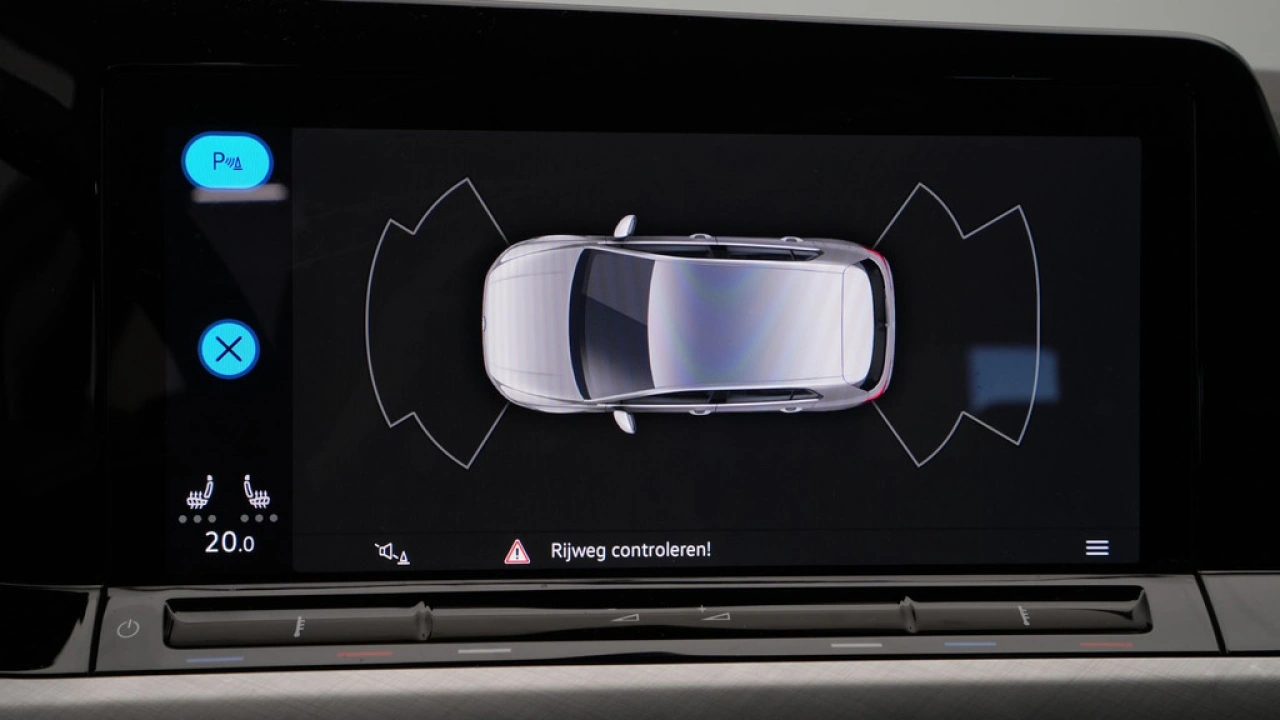 Volkswagen Golf 1.0 eTSI 110pk DSG Life Business