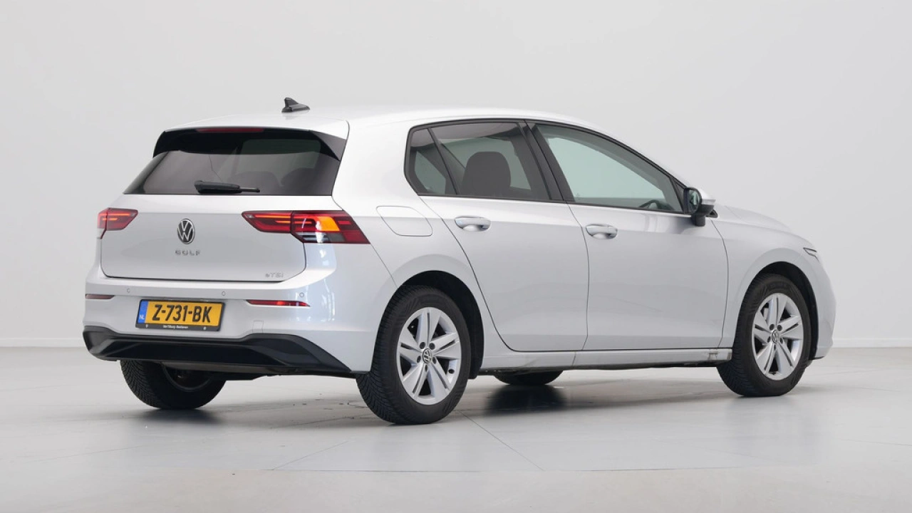 Volkswagen Golf 1.0 eTSI 110pk DSG Life Business