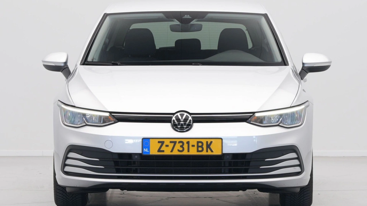 Volkswagen Golf 1.0 eTSI 110pk DSG Life Business