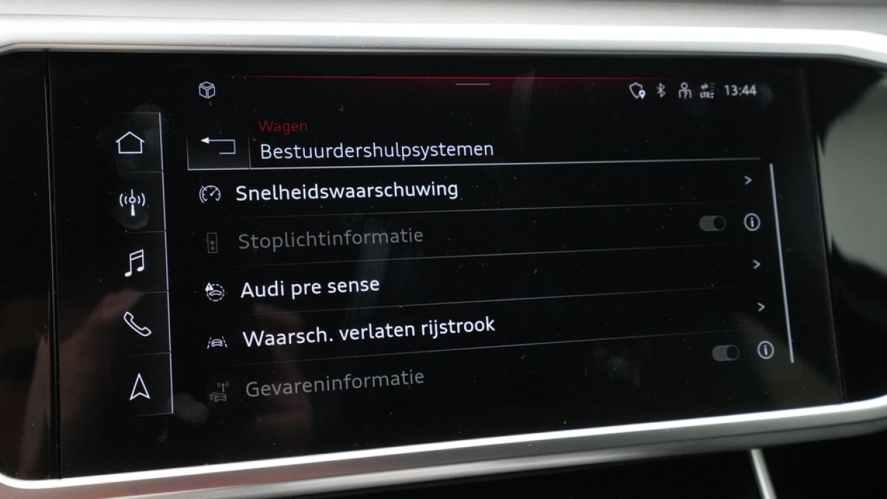 Audi A6 Avant 55 TFSI e quattro 367pk Pro Line S-Line Competition