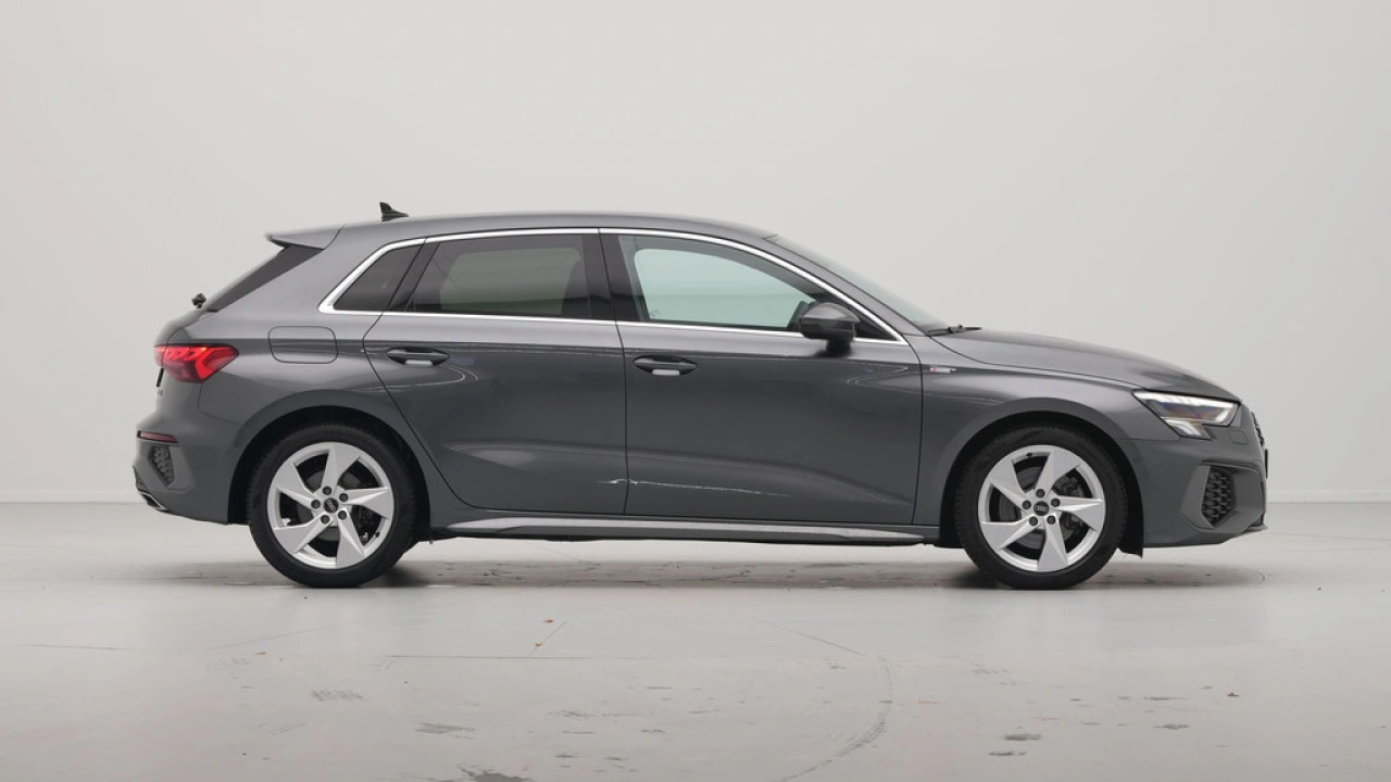 Audi A3 Sportback 35 TFSI 150pk S-tronic S-line