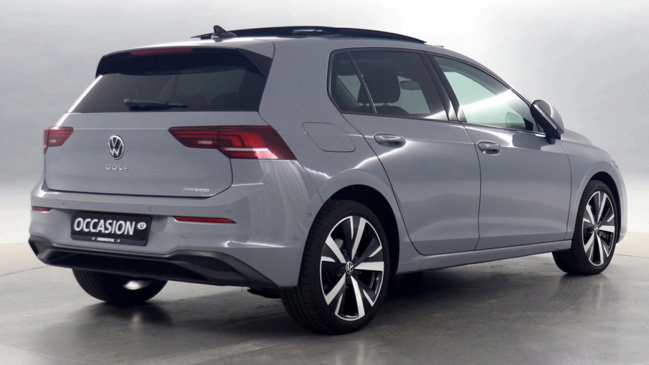 Volkswagen Golf 1.5 eHybrid 204pk Life Edition DSG
