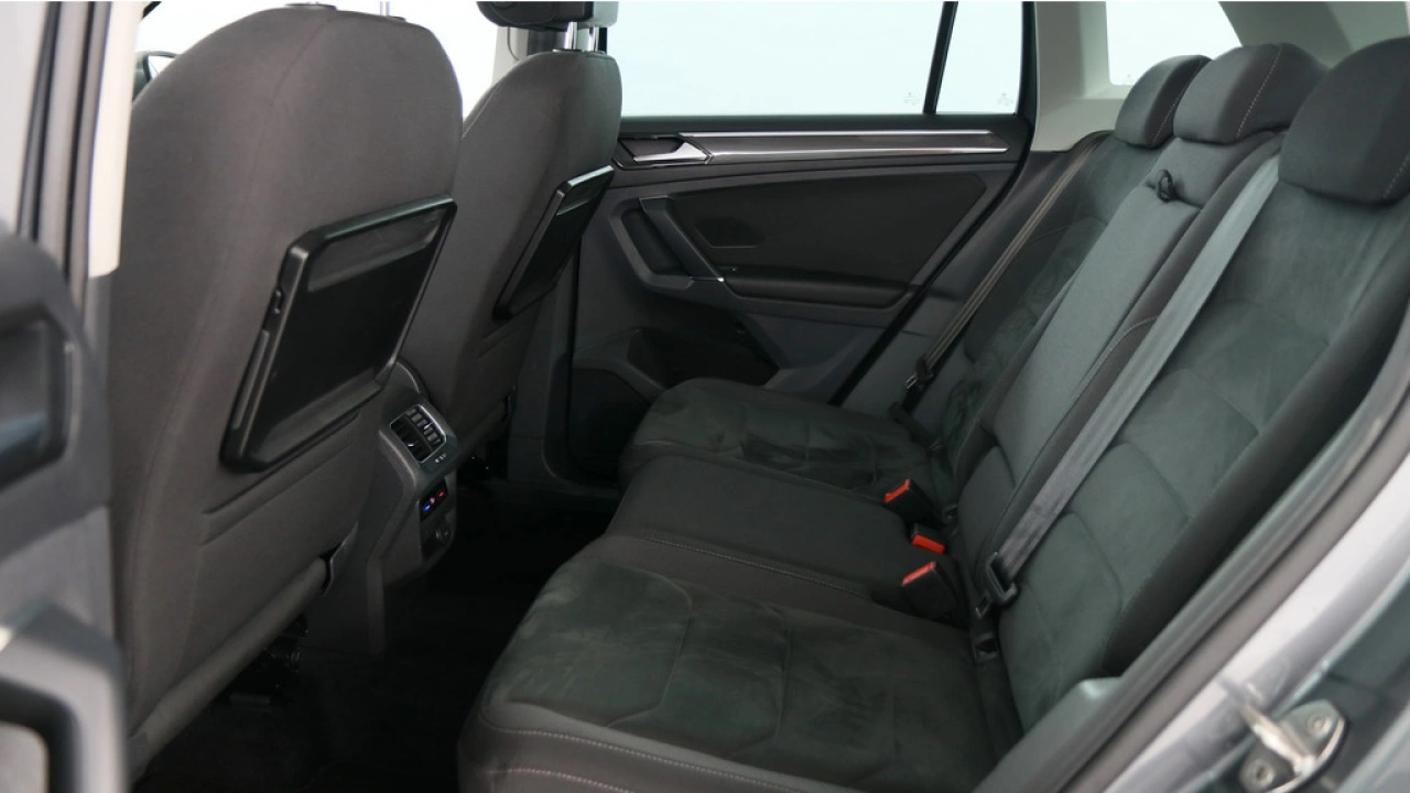 Volkswagen Tiguan 1.4 TSI 150pk ACT Comfortline Business R-Line DSG