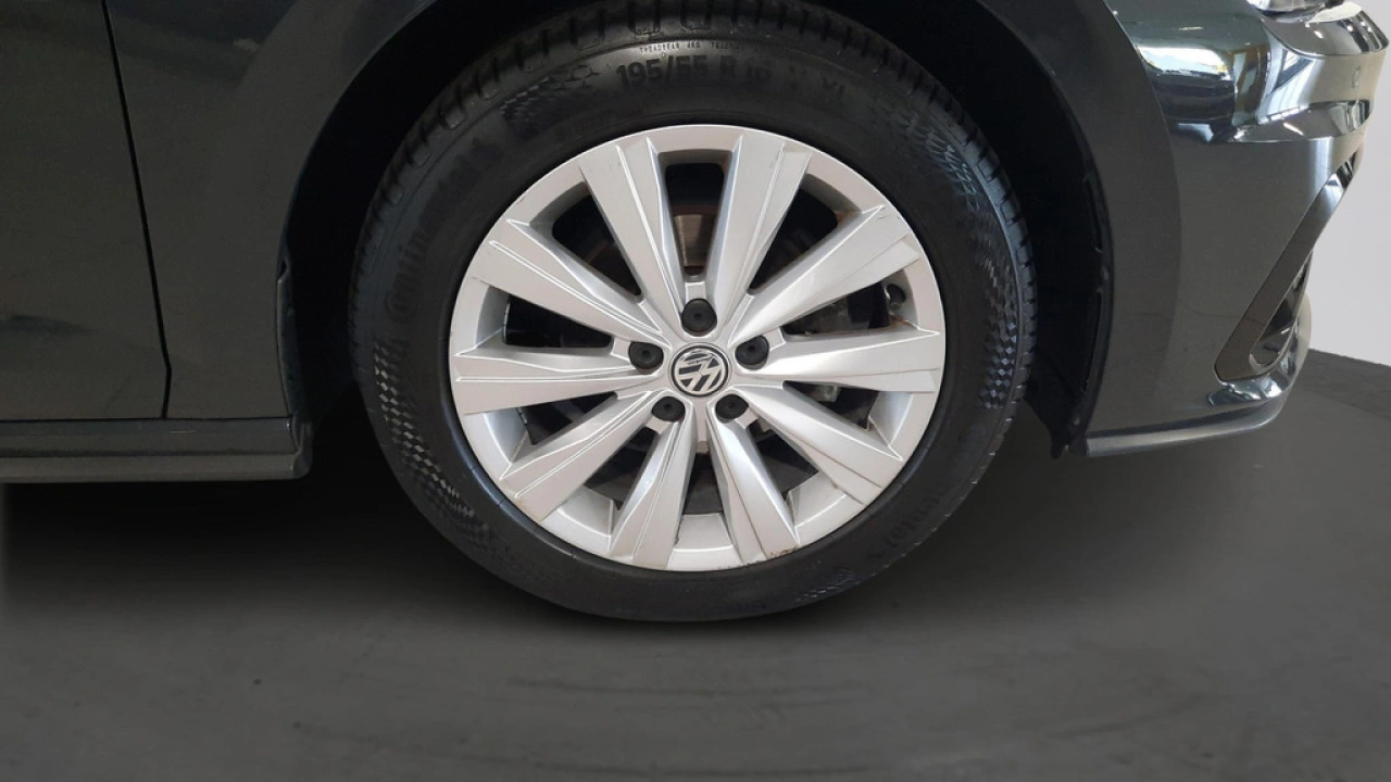 Volkswagen Polo 1.0 TSI Highline R Line Executive Advance