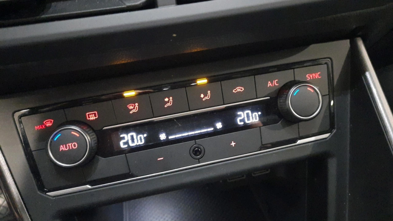 Volkswagen Polo 1.0 TSI Highline R Line Executive Advance