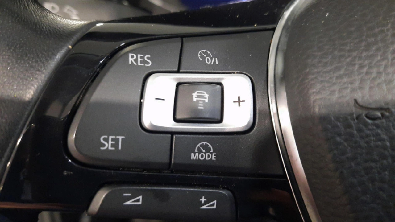 Volkswagen Polo 1.0 TSI Highline R Line Executive Advance