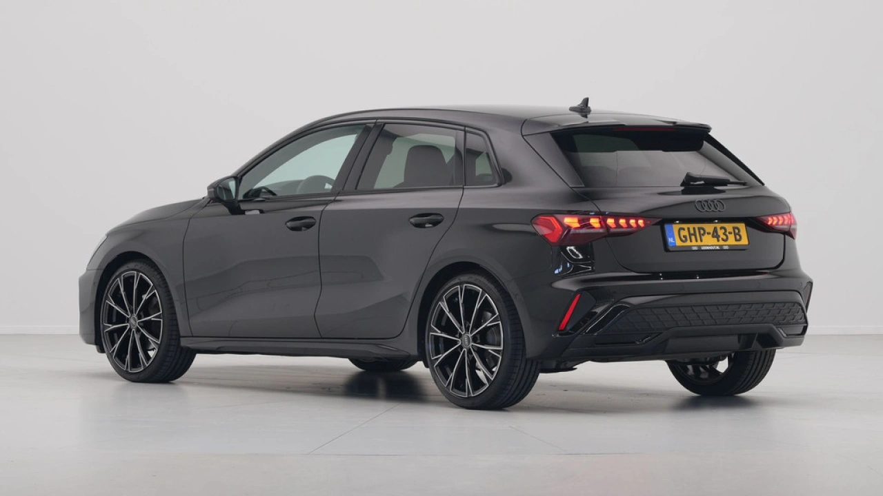 Audi A3 Sportback 35 TFSI 150pk S-Line edition