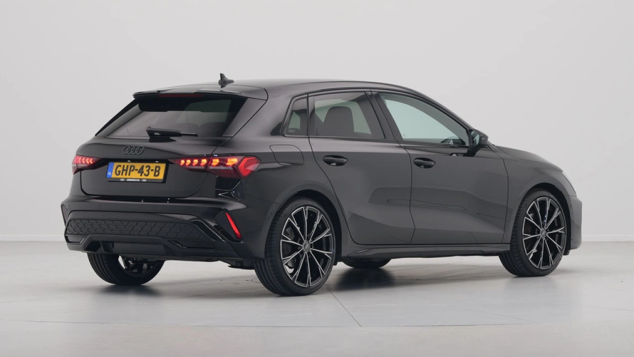 Audi A3 Sportback 35 TFSI 150pk S-Line edition