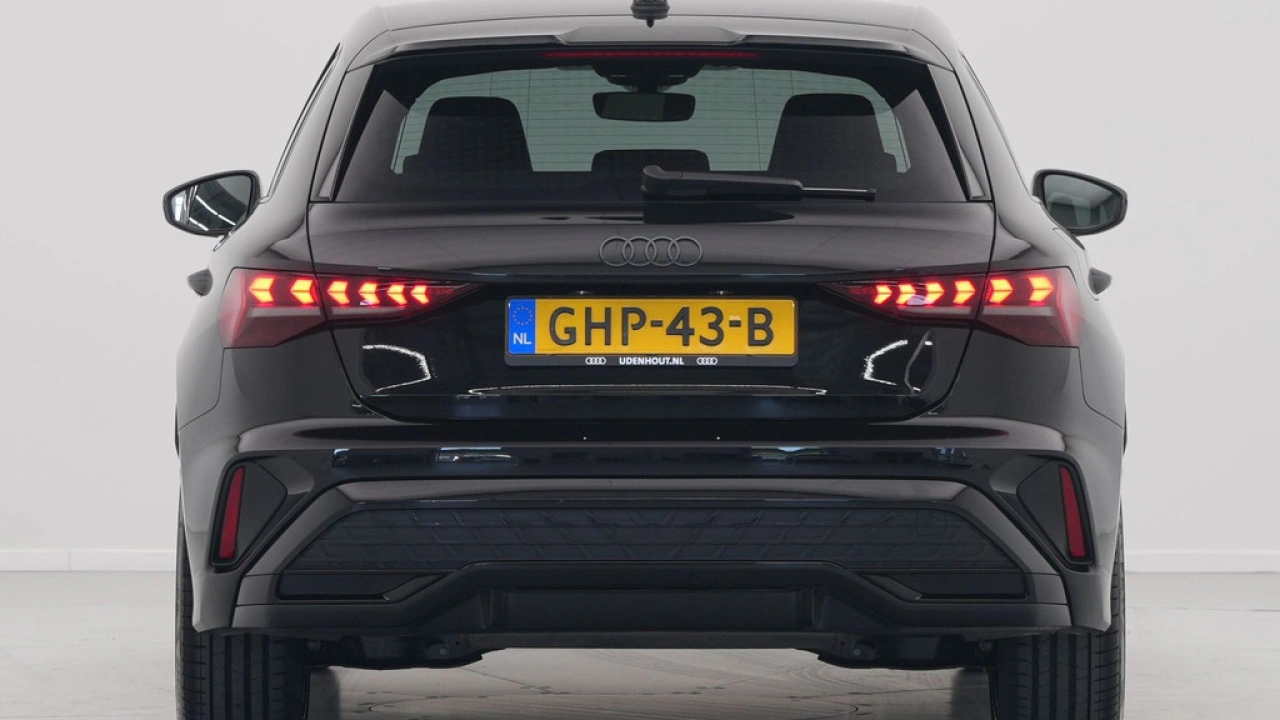 Audi A3 Sportback 35 TFSI 150pk S-Line edition