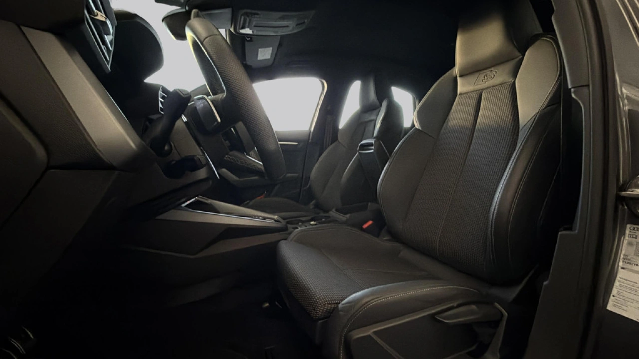 Audi A3 Limousine 30 TFSI 116Pk S-Line Edition