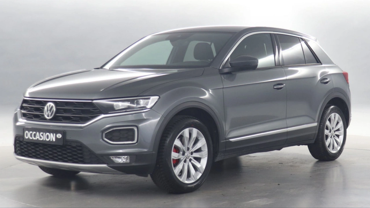 Volkswagen T-Roc 1.5 TSI 150pk DSG Sport Navi LED Trekhaak