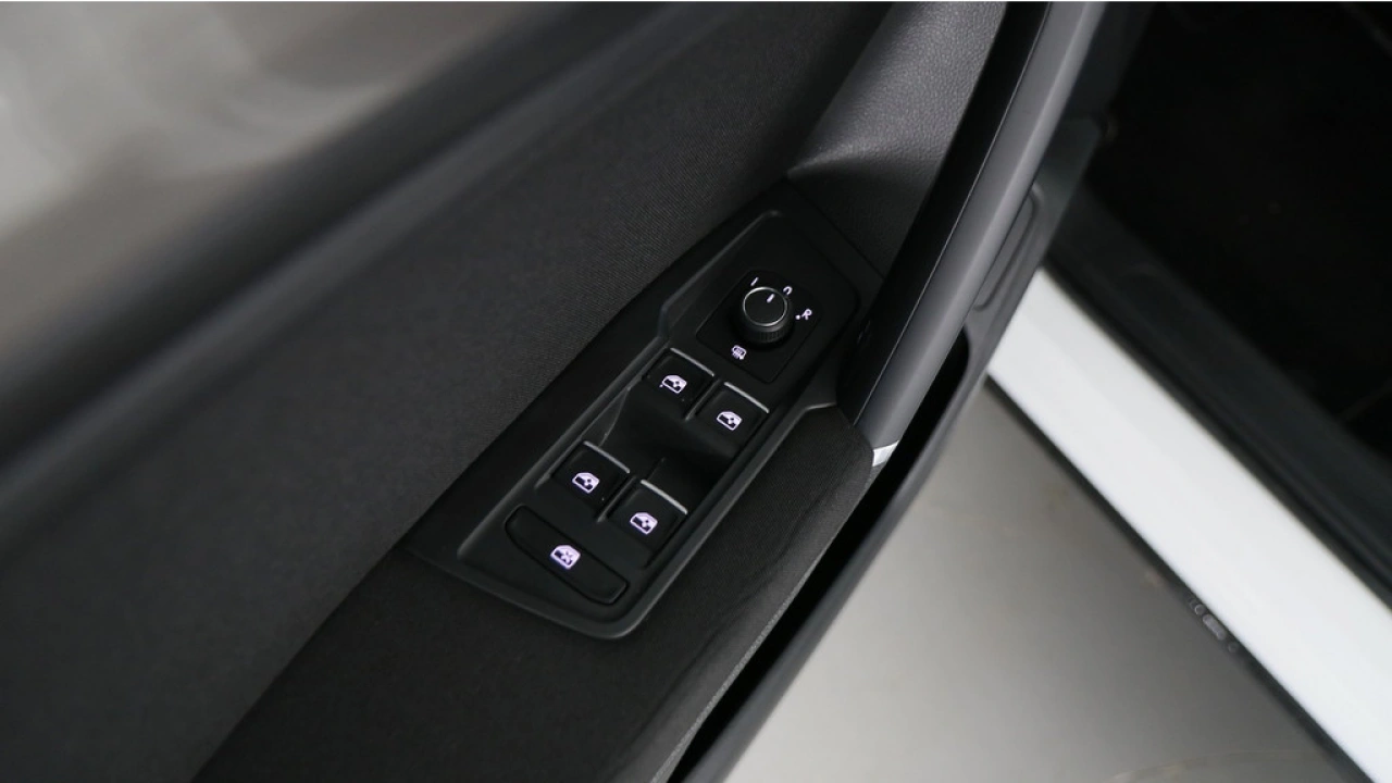 Volkswagen Tiguan Allspace 1.4 TSI Automaat | Comfortline Business | 7 persoons | Trekhaak