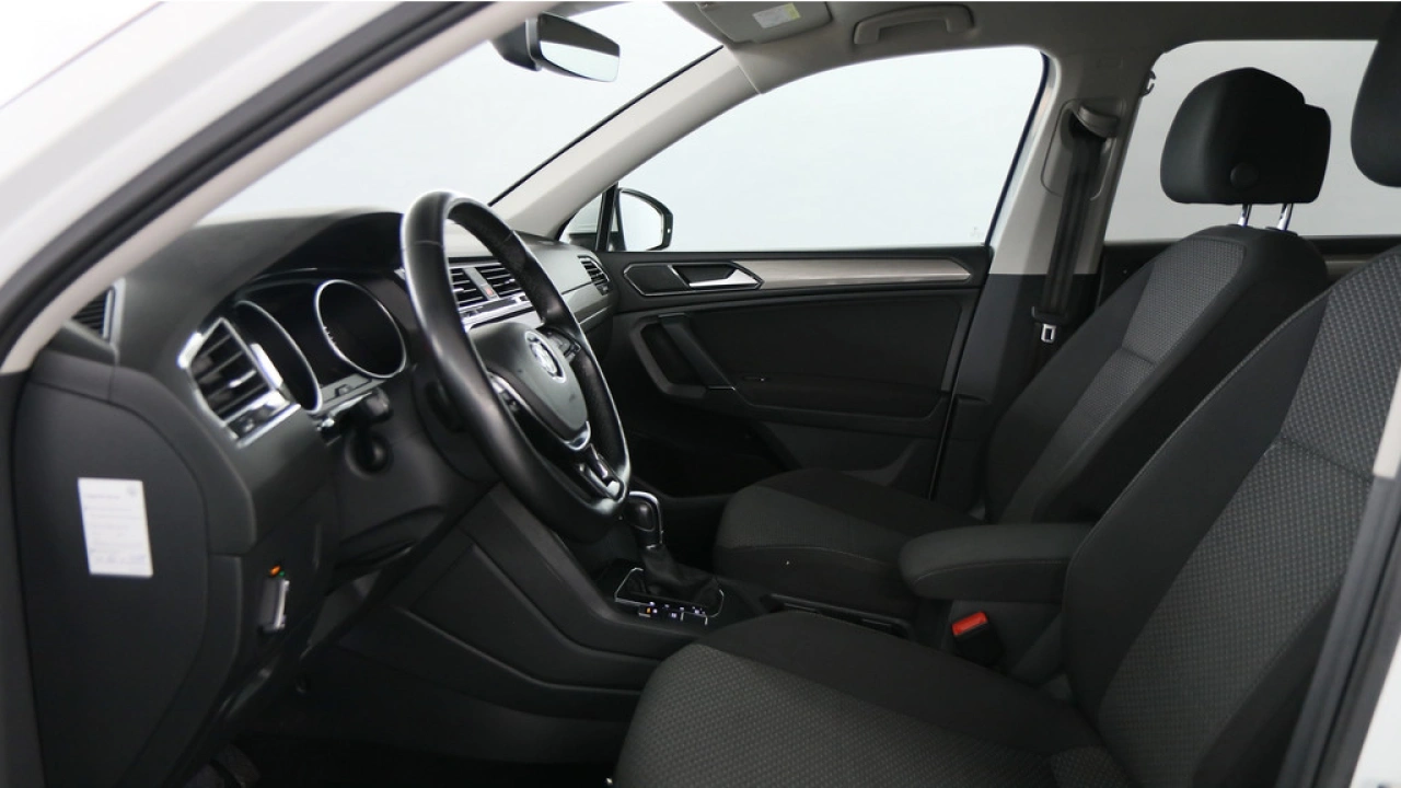 Volkswagen Tiguan Allspace 1.4 TSI Automaat | Comfortline Business | 7 persoons | Trekhaak