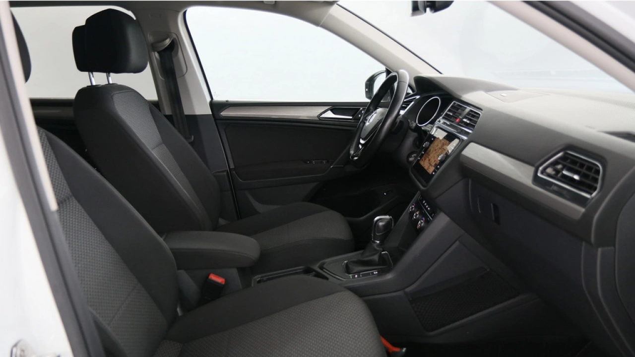 Volkswagen Tiguan Allspace 1.4 TSI Automaat | Comfortline Business | 7 persoons | Trekhaak