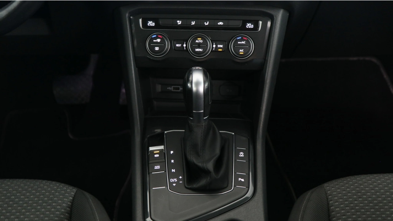 Volkswagen Tiguan Allspace 1.4 TSI Automaat | Comfortline Business | 7 persoons | Trekhaak