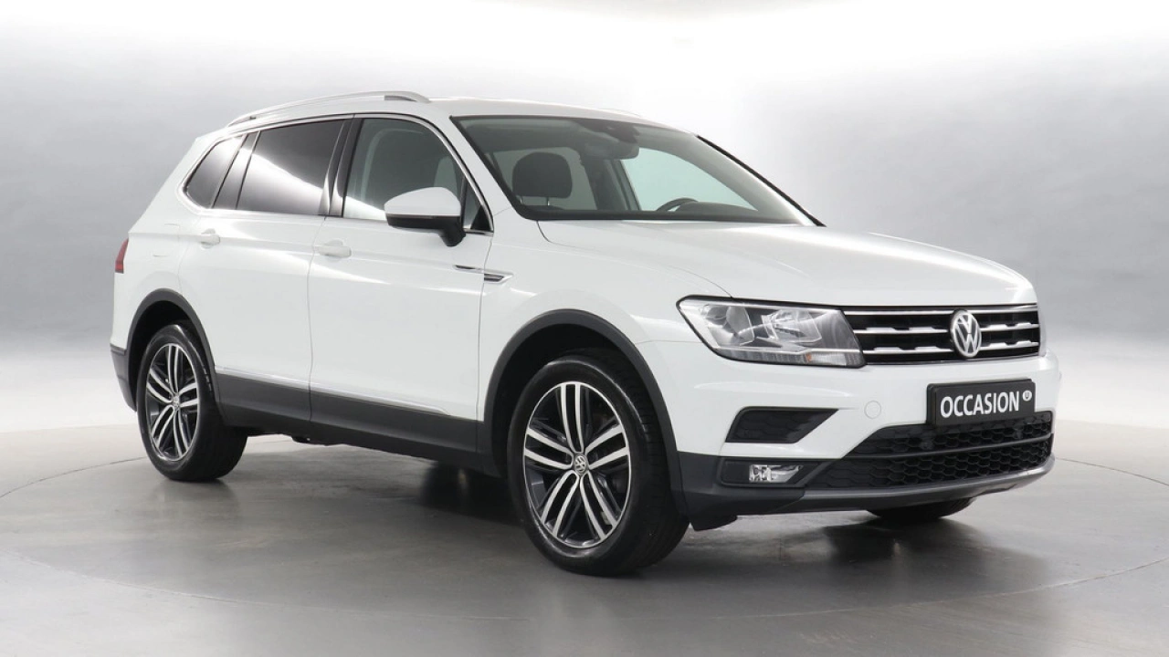 Volkswagen Tiguan Allspace 1.4 TSI Automaat | Comfortline Business | 7 persoons | Trekhaak